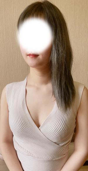 新人るあ